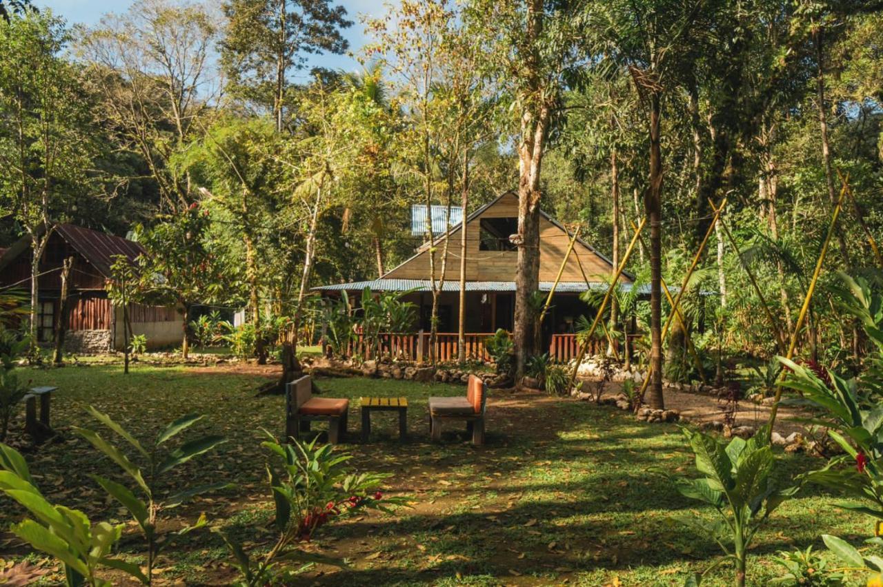 Nawal Hotel Lanquin Exterior photo